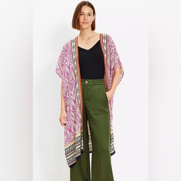 LOFT Sweaters - Pink and Black Patterned Kimono Loft nwt